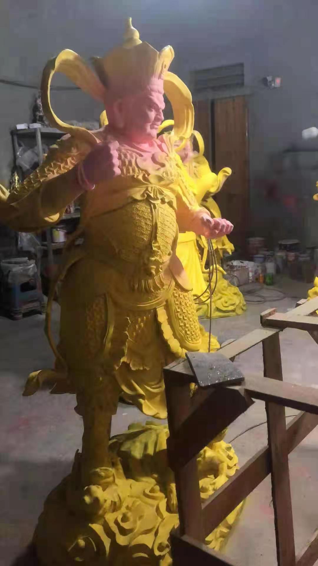 乐盈VI四大天王贴金缘起